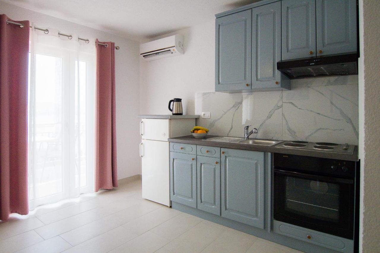 Apartments Ivica & Marica Целина Екстериор снимка